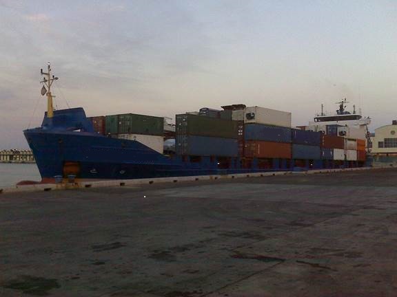 PRIVATE OFFERING CARGO/CONTAINER DWT: 3950