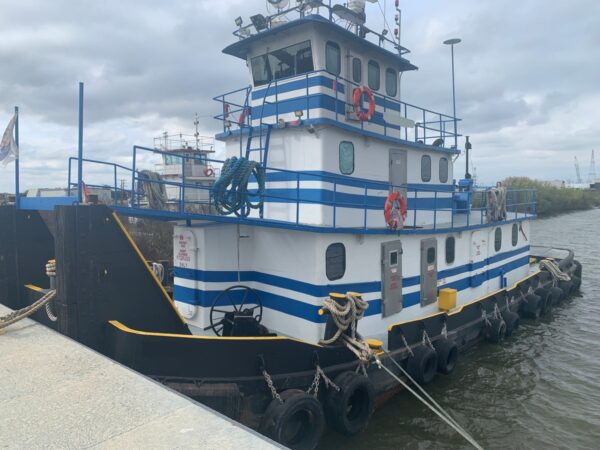 TB-405 A GRAND BASIN HARBOR TUG